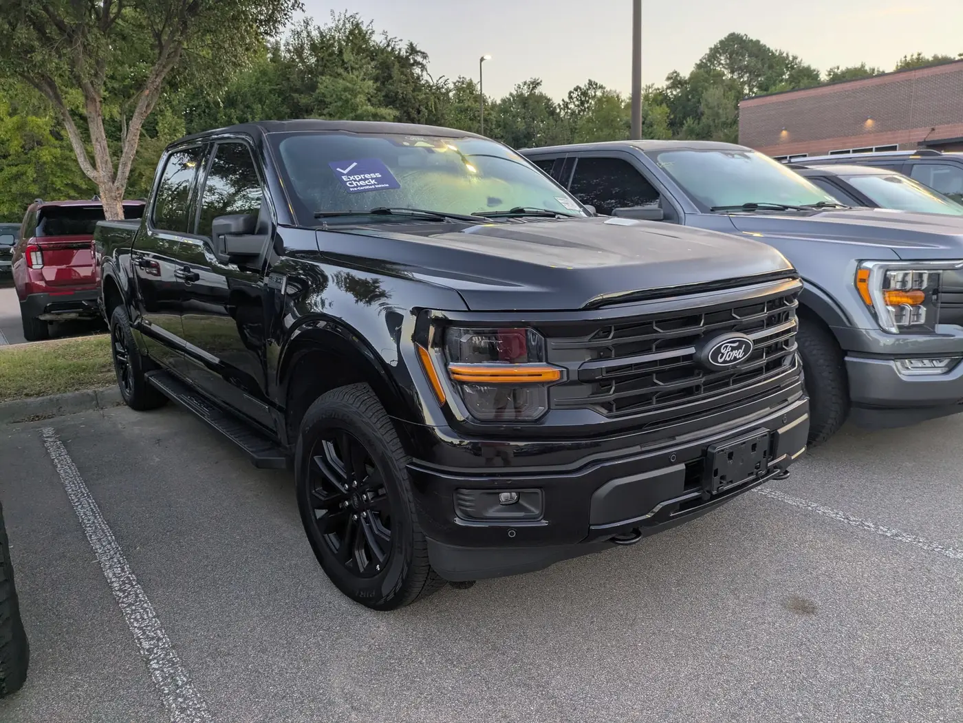 2025 Ford F-150 - $50,602