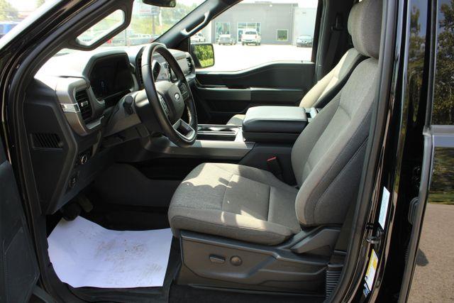 2025 Ford F-150 - $42,820