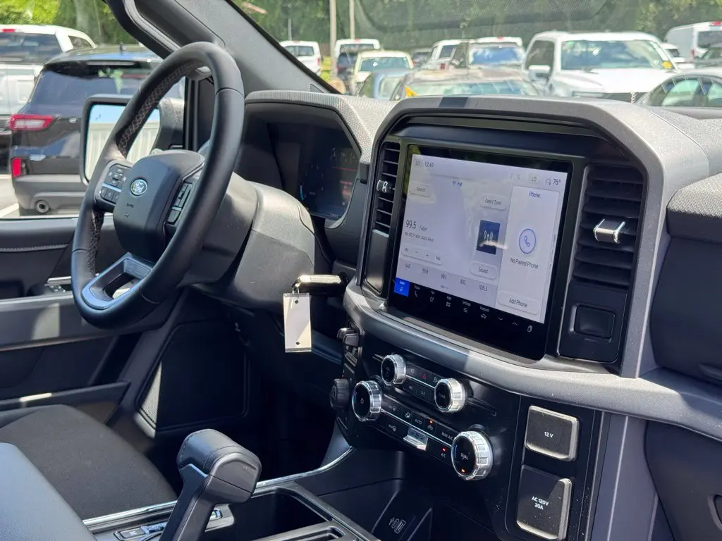 2025 Ford F-150 - $44,000