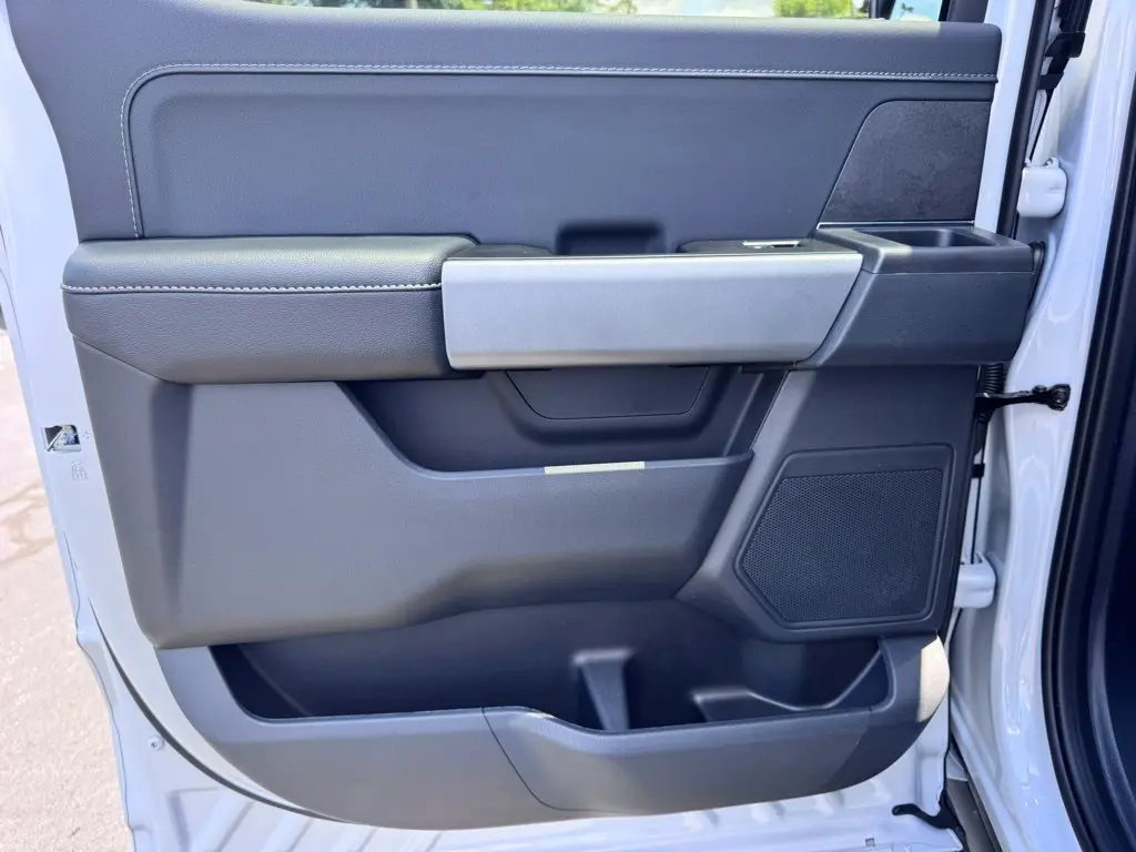2025 Ford F-150 - $44,000
