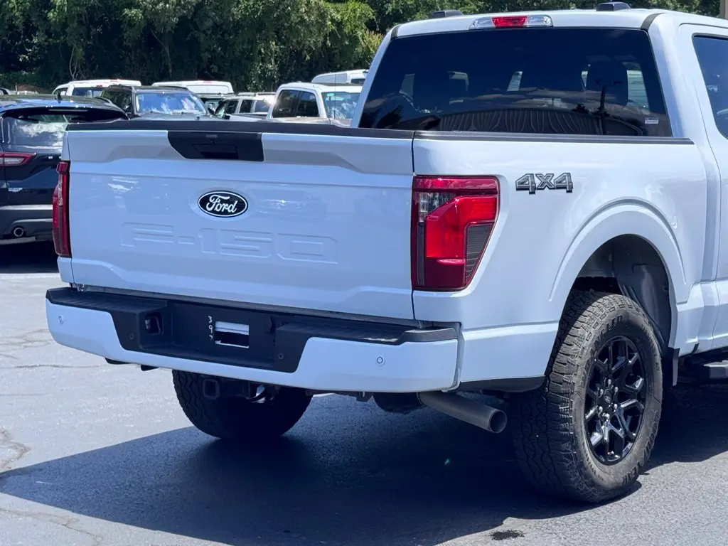 2025 Ford F-150 - $44,000