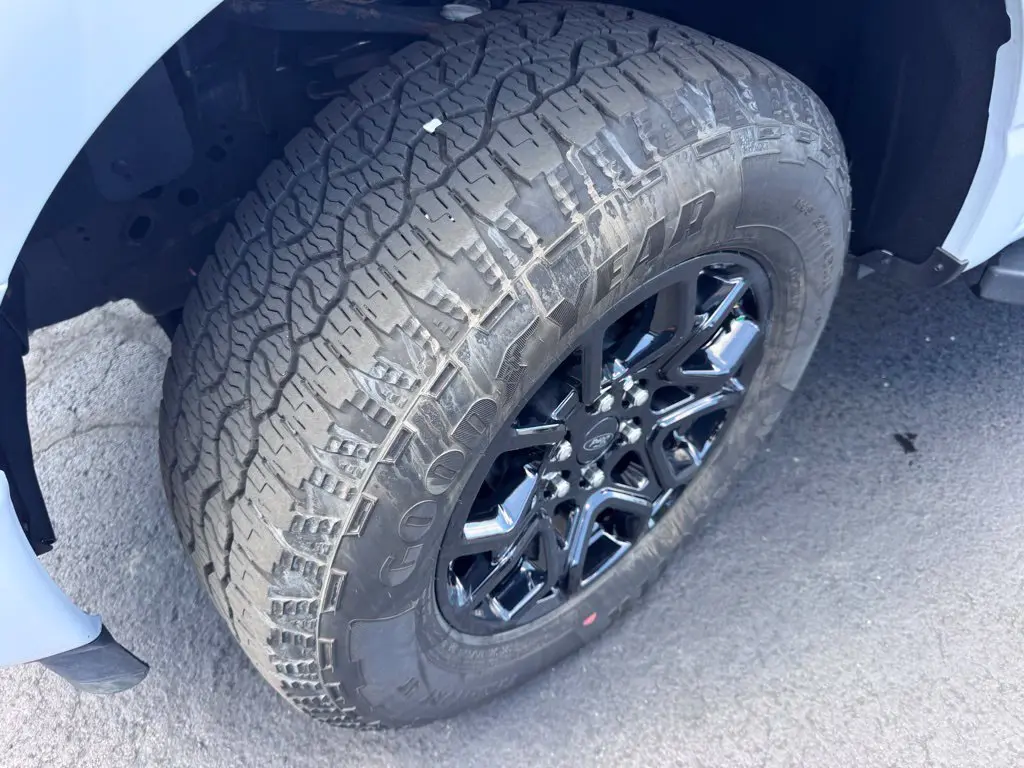2025 Ford F-150 - $44,000