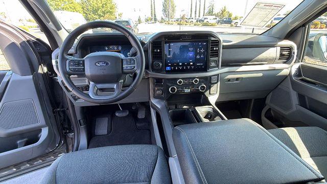 2025 Ford F-150 - $48,995