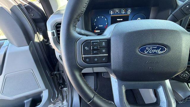 2025 Ford F-150 - $48,995