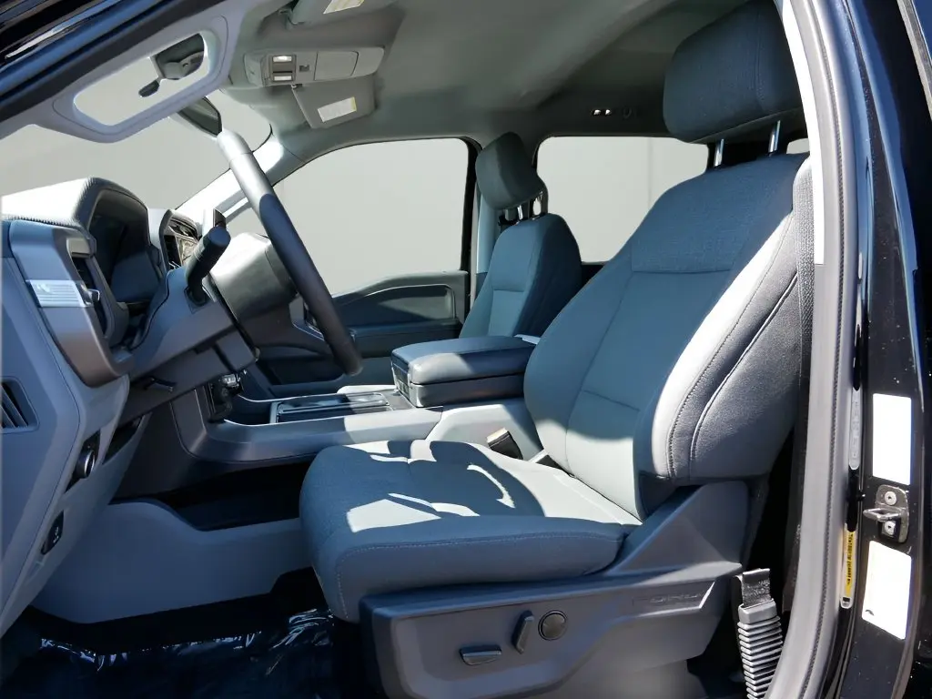 2025 Ford F-150 - $46,845
