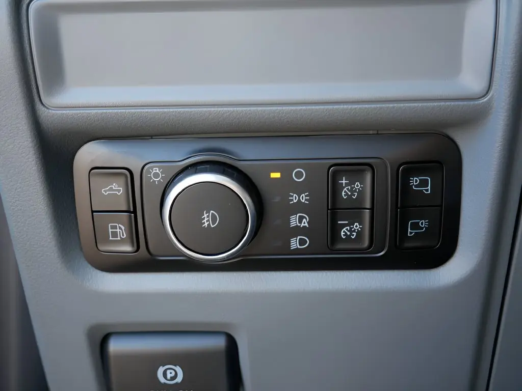 2025 Ford F-150 - $46,845