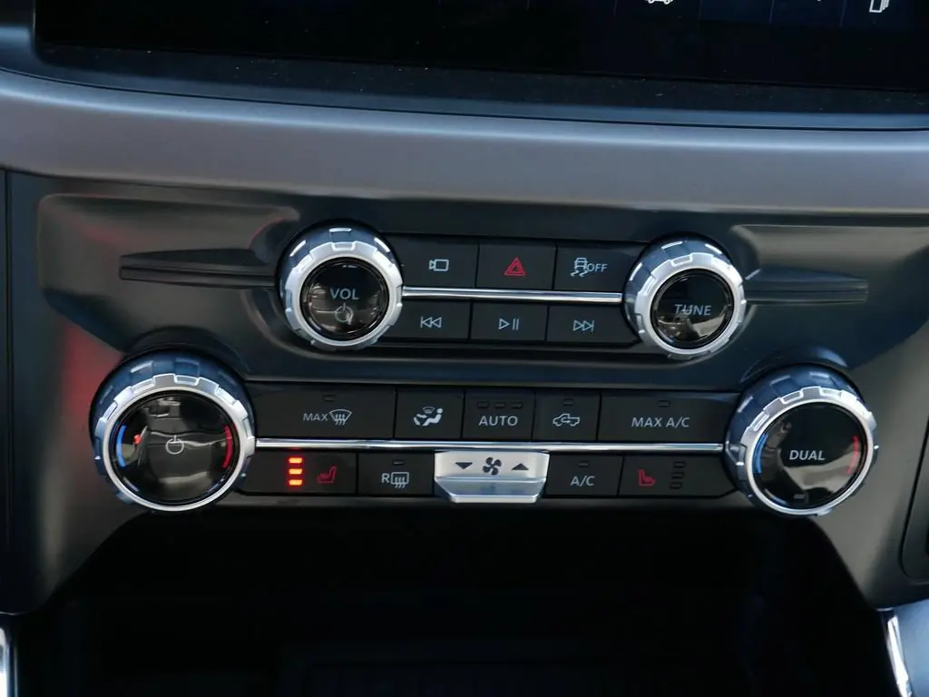 2025 Ford F-150 - $46,845