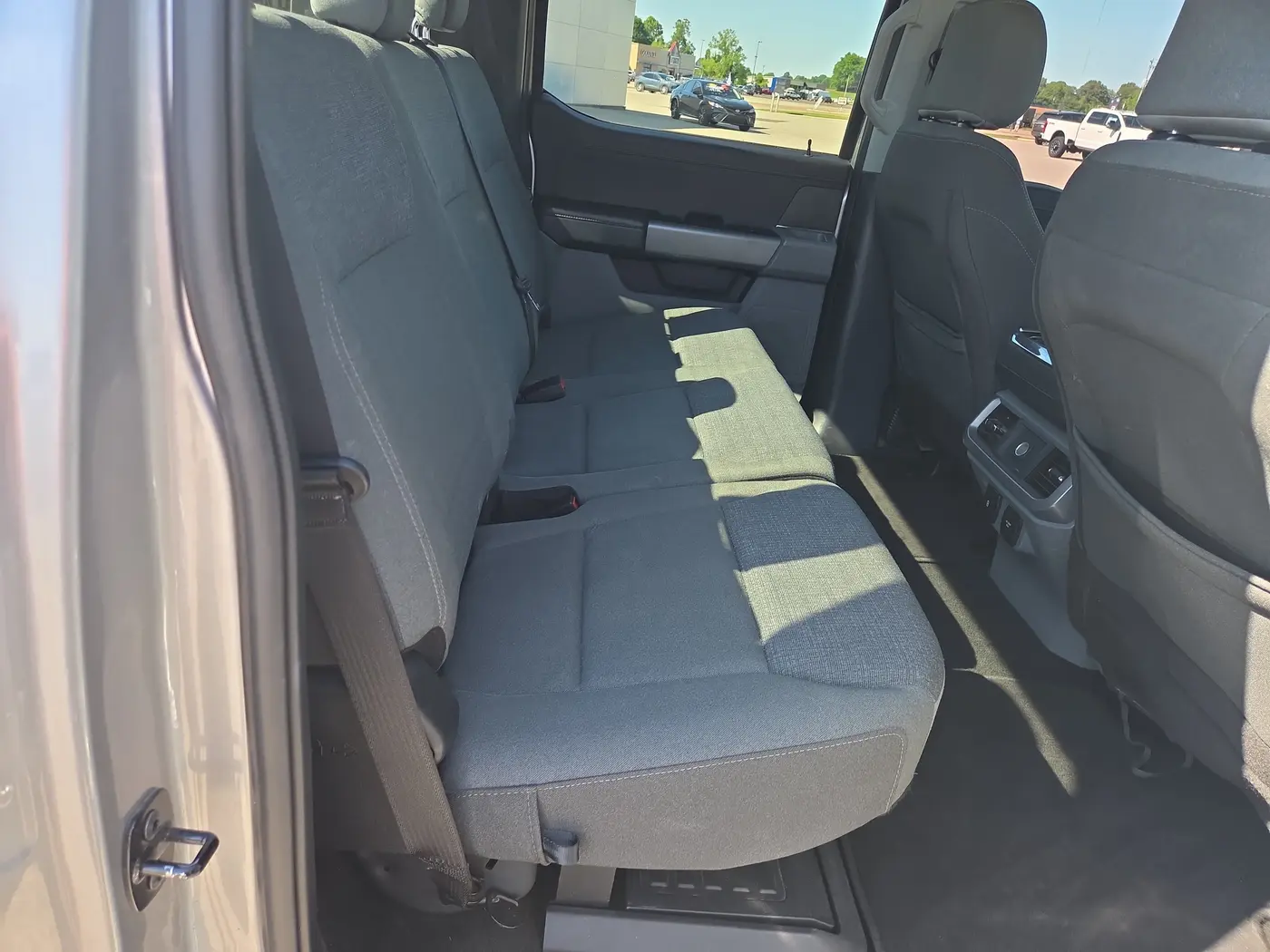 2024 Ford F-150 - $35,995