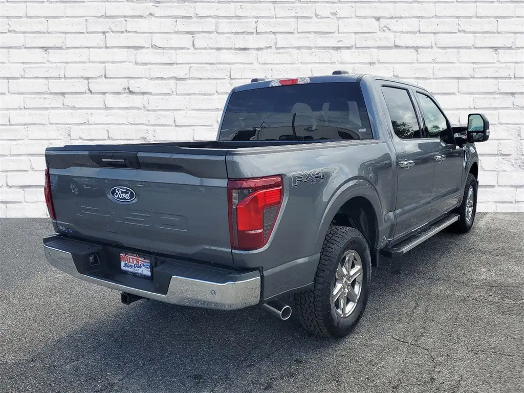 2024 Ford F-150 XLT — photo 1 of 12