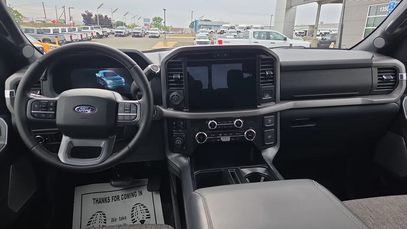 2025 Ford F-150 XLT