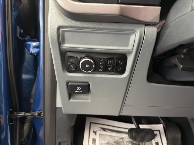 2025 Ford F-150 - $43,885