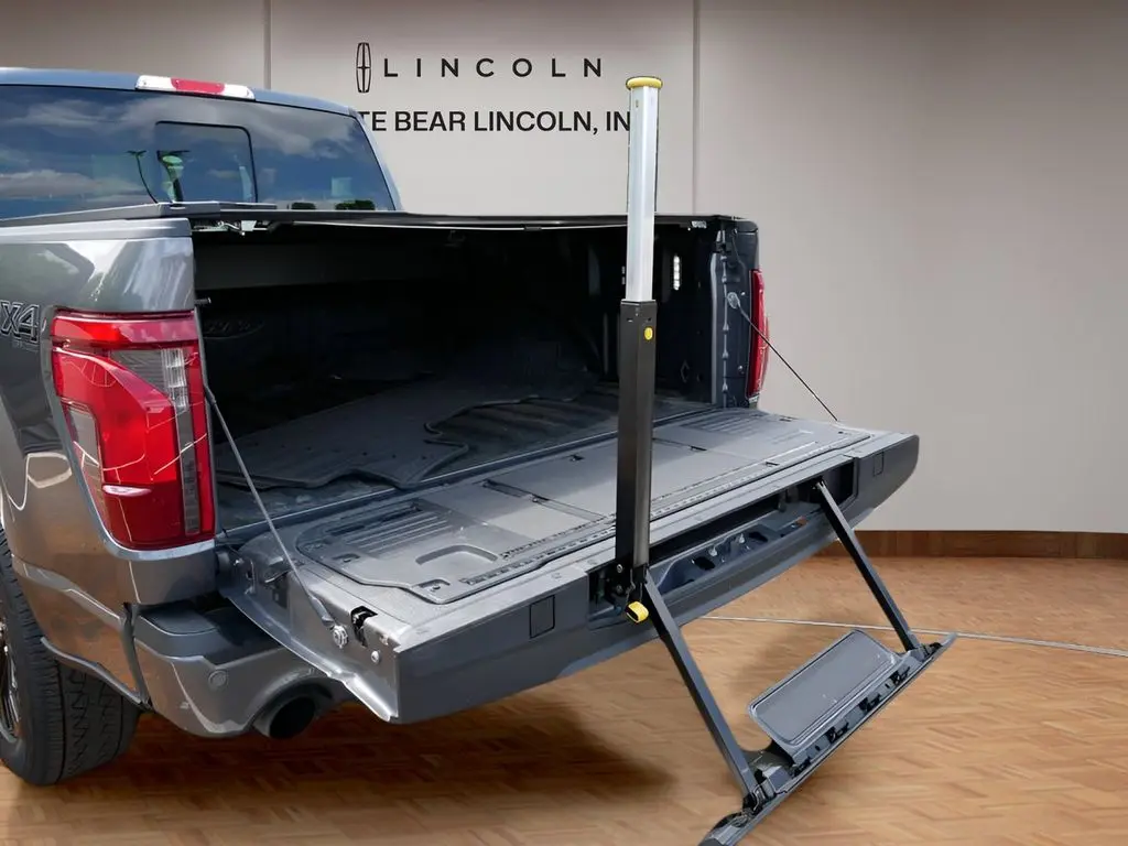 2025 Ford F-150 - $50,150