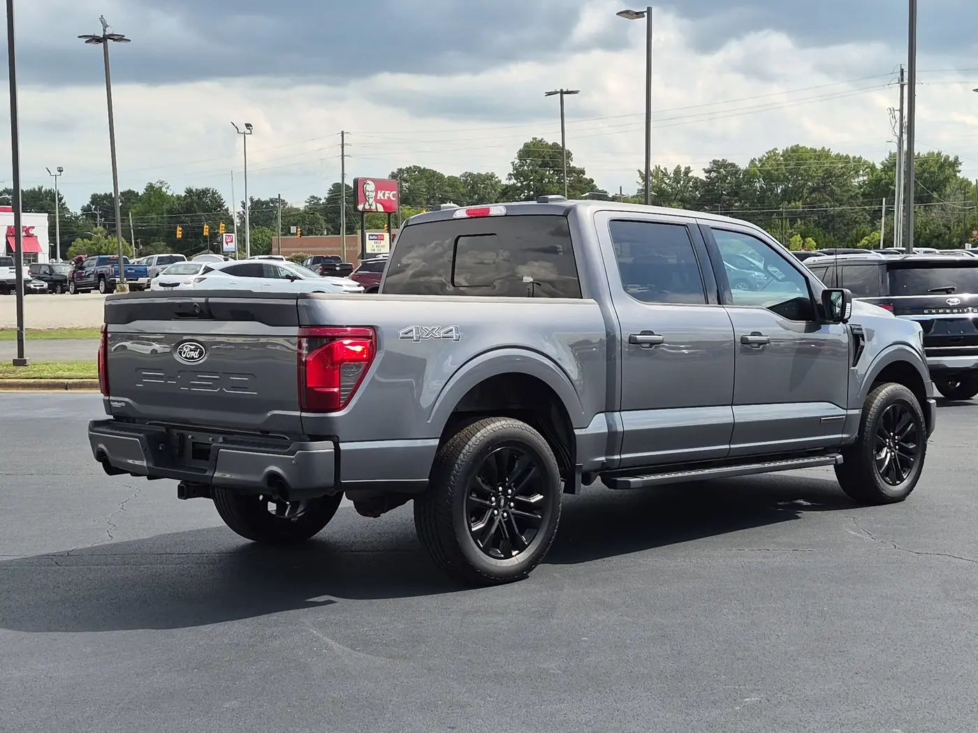 2024 Ford F-150 - $42,995
