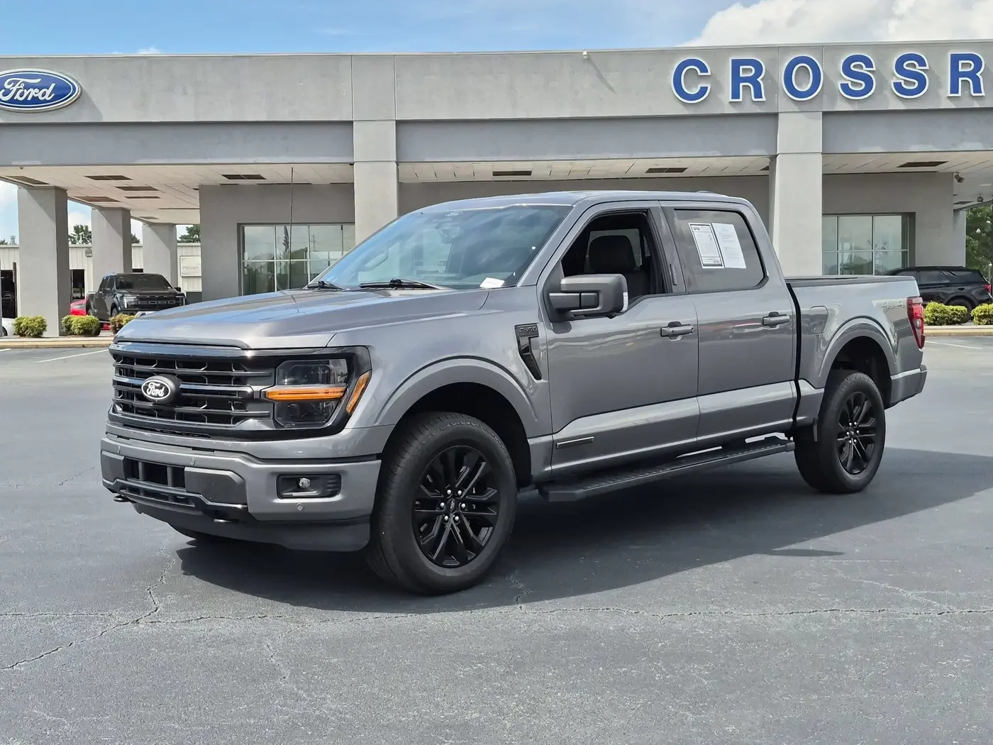 2024 Ford F-150 - $42,995