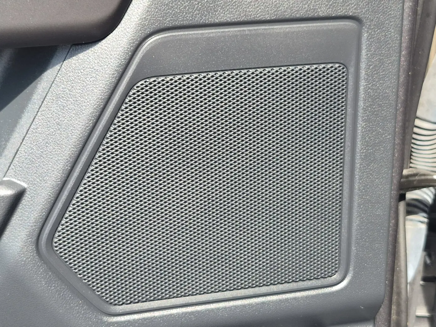 2024 Ford F-150 - $42,995