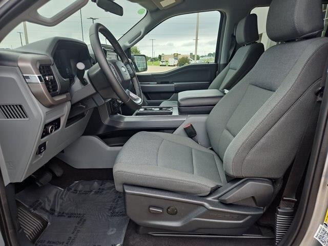 2025 Ford F-150 - $46,900