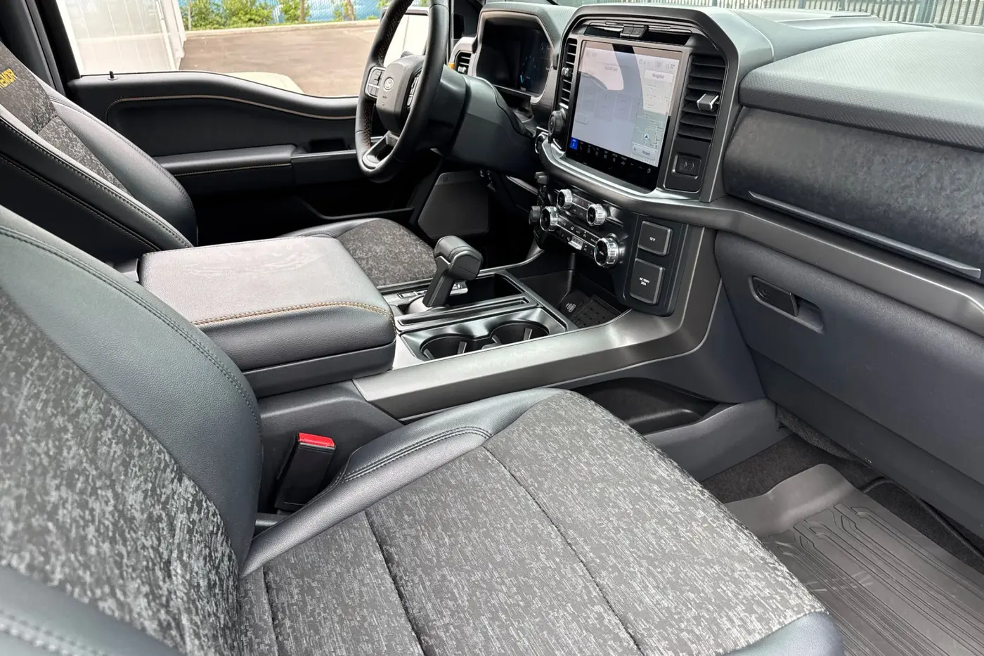 2025 Ford F-150 - $66,271