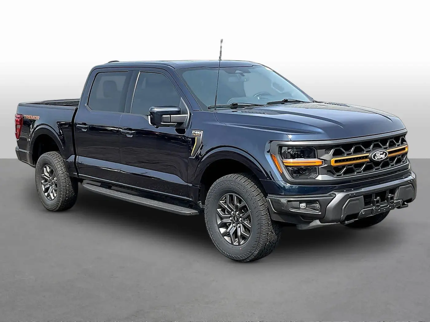 2025 Ford F-150 - $53,953