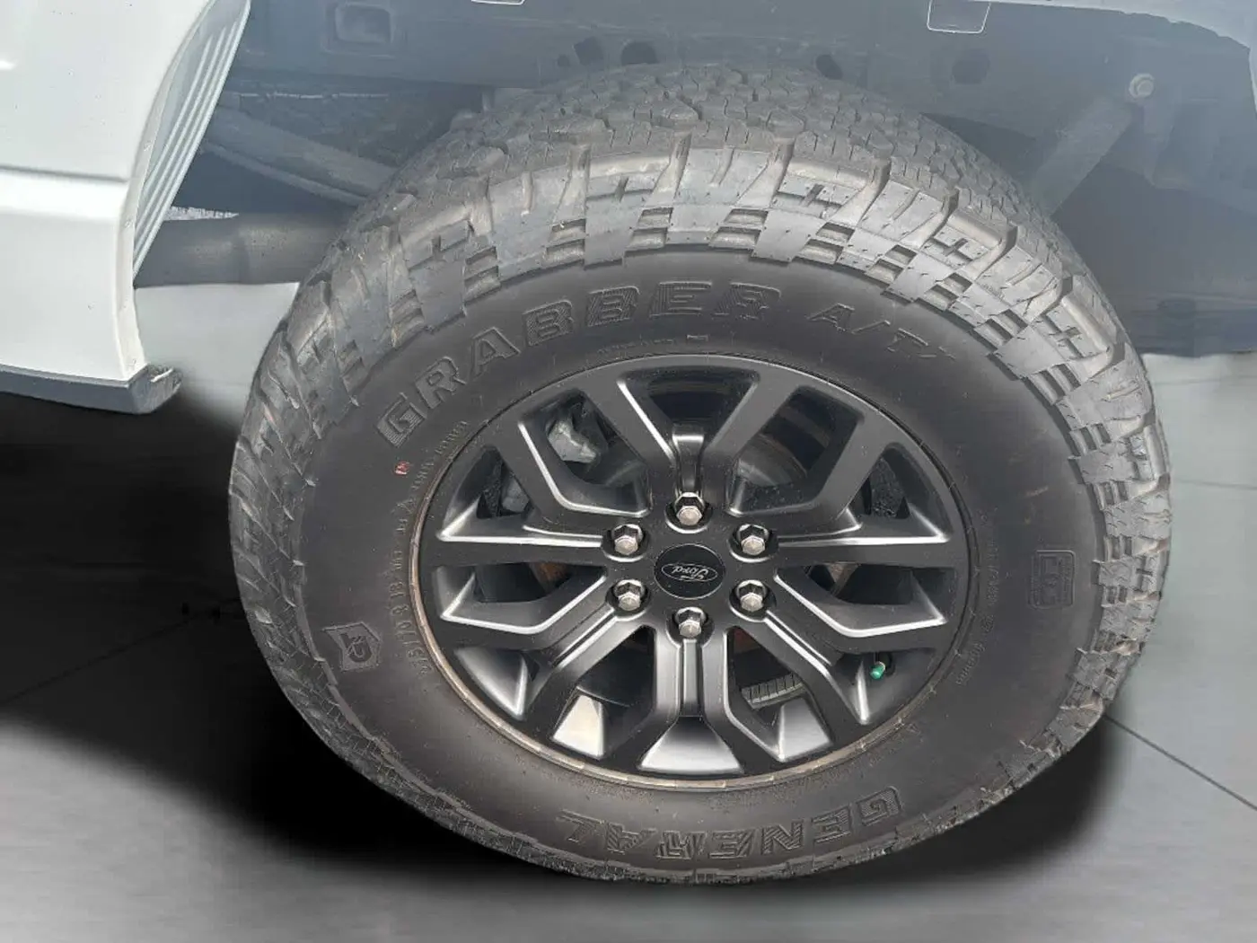2025 Ford F-150 - $51,364