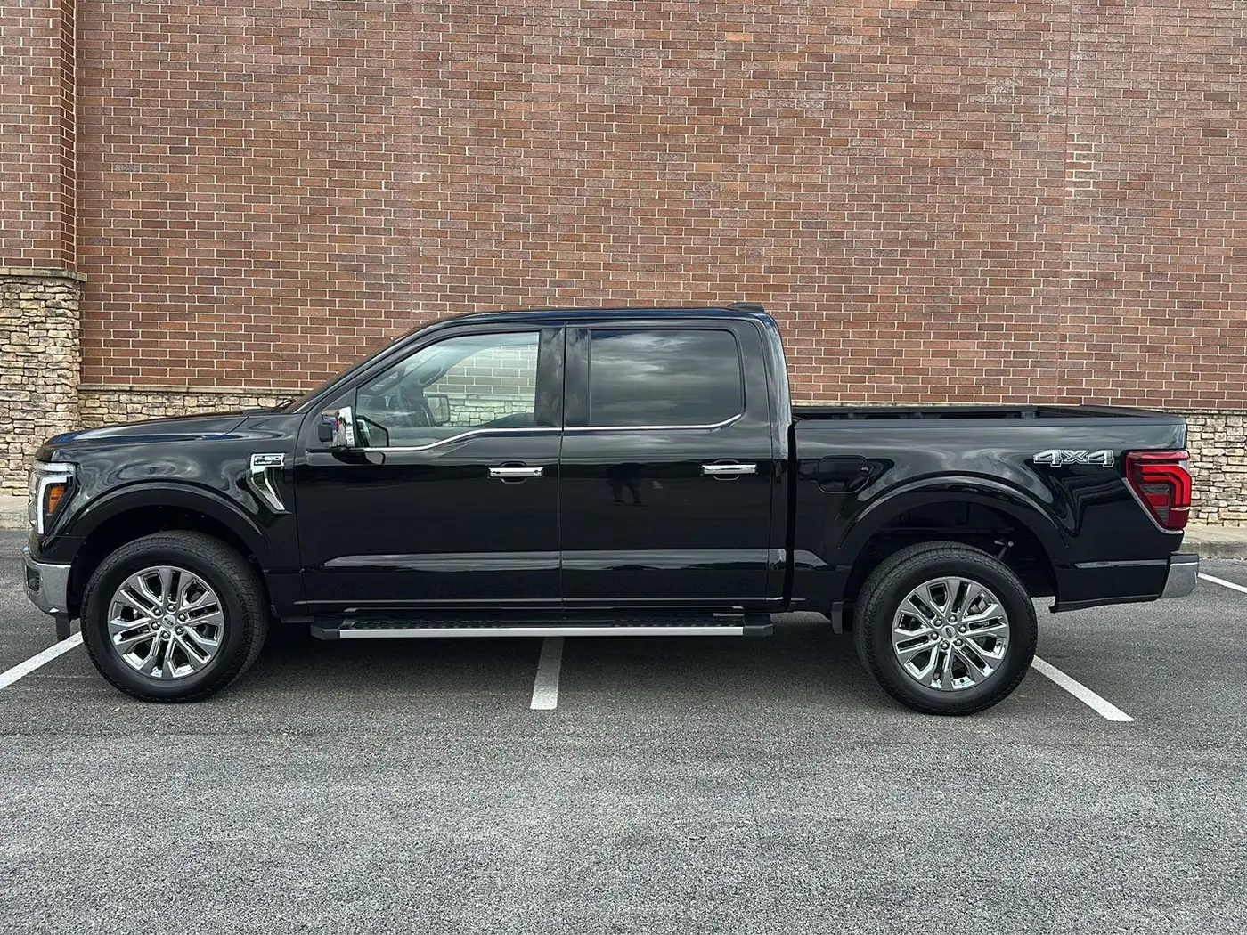 2026 Ford F-150 - $60,288