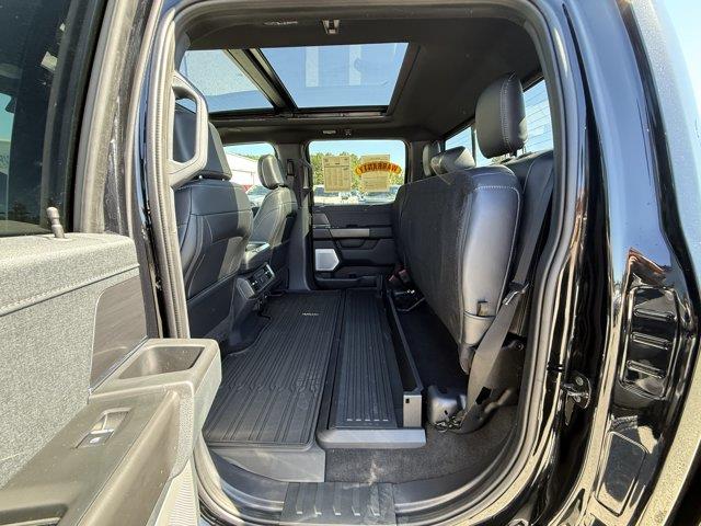 2025 Ford F-150 - $59,998