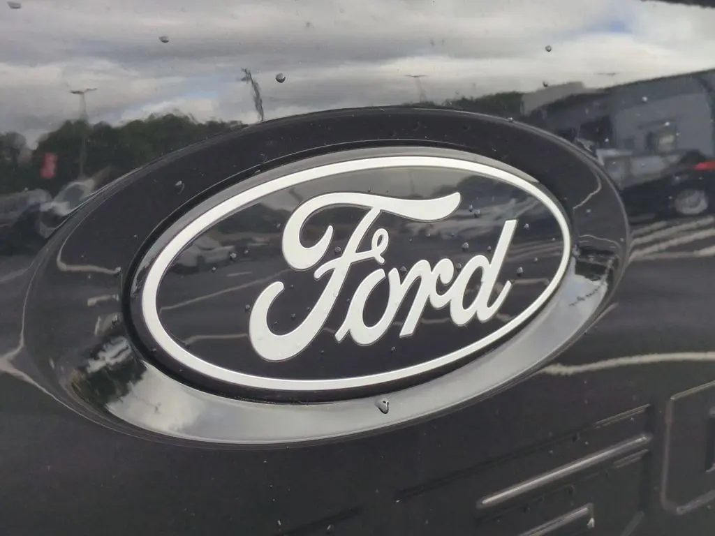 2025 Ford F-150 - $59,204