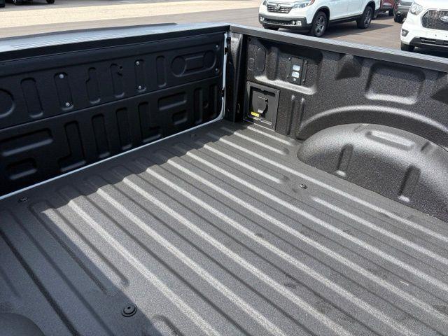 2025 Ford F-150 - $53,297