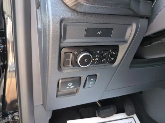 2026 Ford F-150 - $60,983