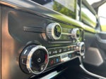 2025 F-150 Thumbnail 32