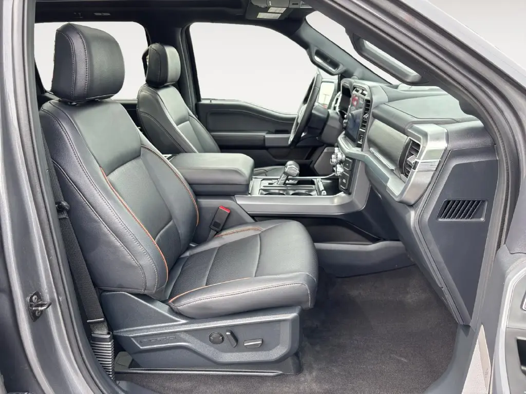 2025 Ford F-150 - $54,564