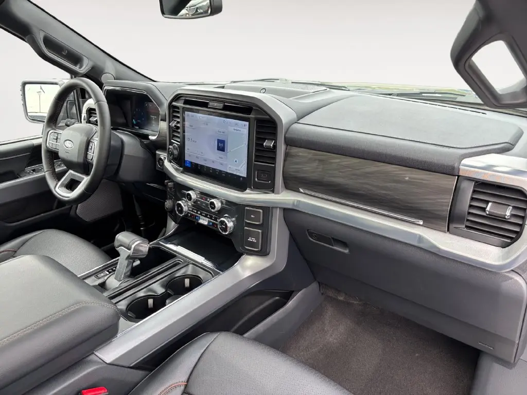 2025 Ford F-150 - $54,564