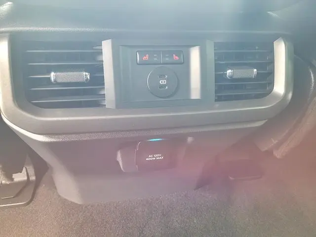 2025 Ford F-150 - $61,644