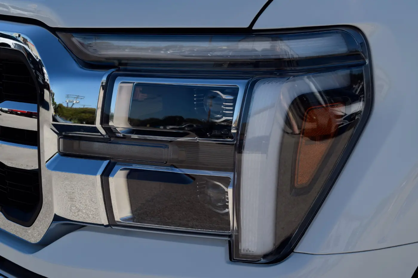 2025 Ford F-150 - $54,525