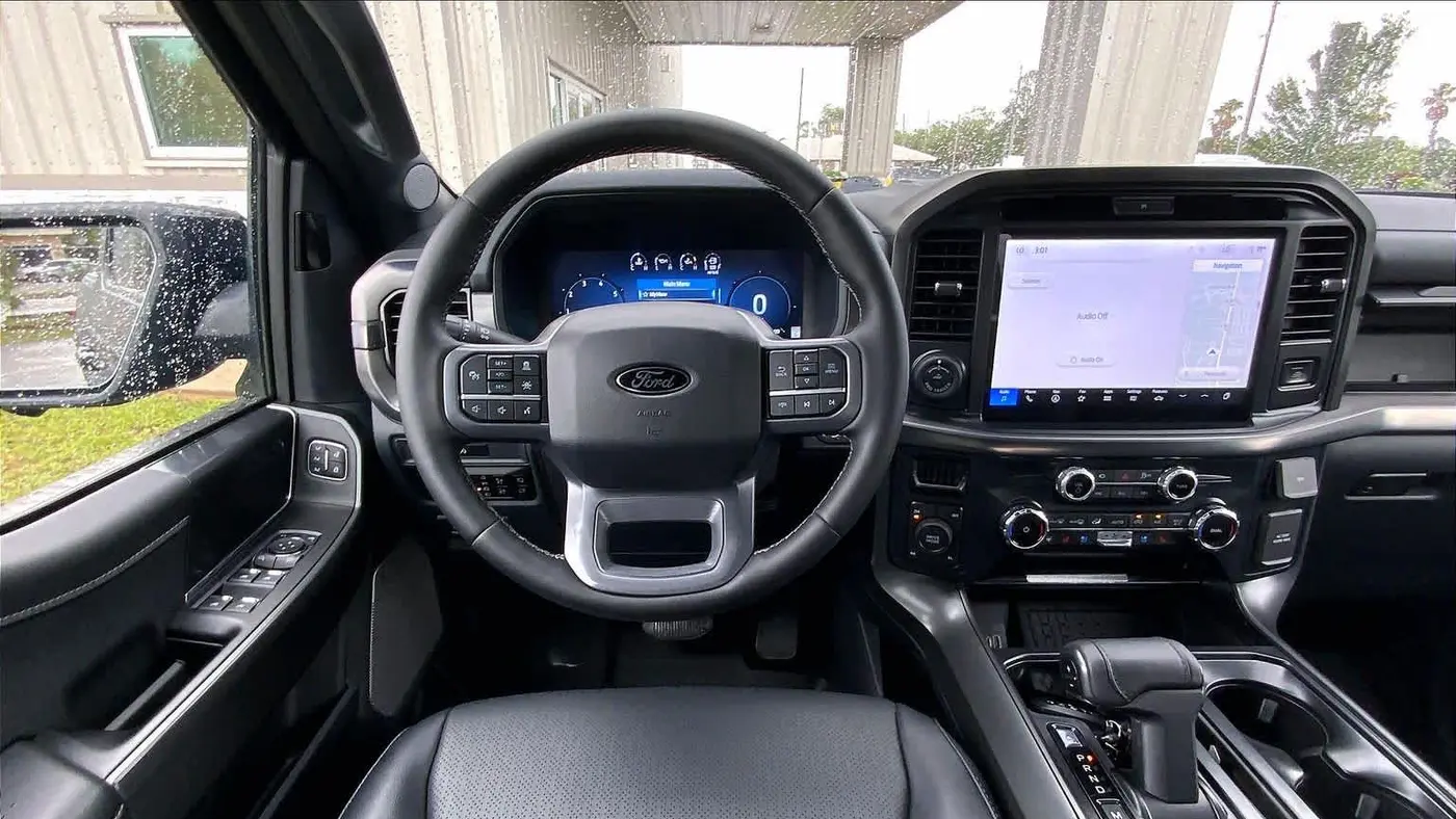 2025 Ford F-150 Lariat