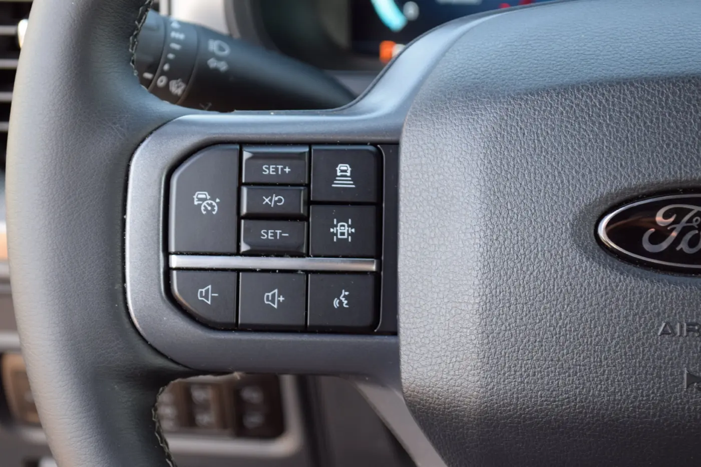 2025 Ford F-150 - $55,925