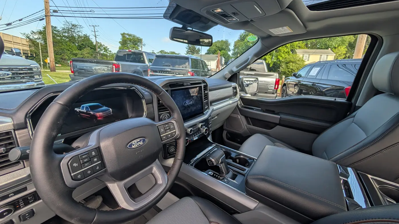 2025 Ford F-150 Lariat