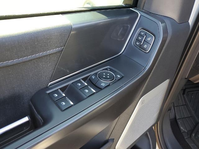 2024 Ford F-150 - $53,902