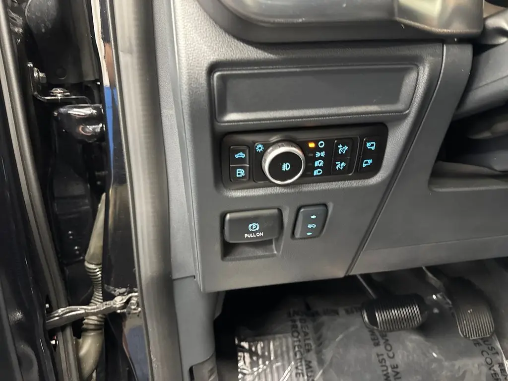 2025 Ford F-150 - $54,995