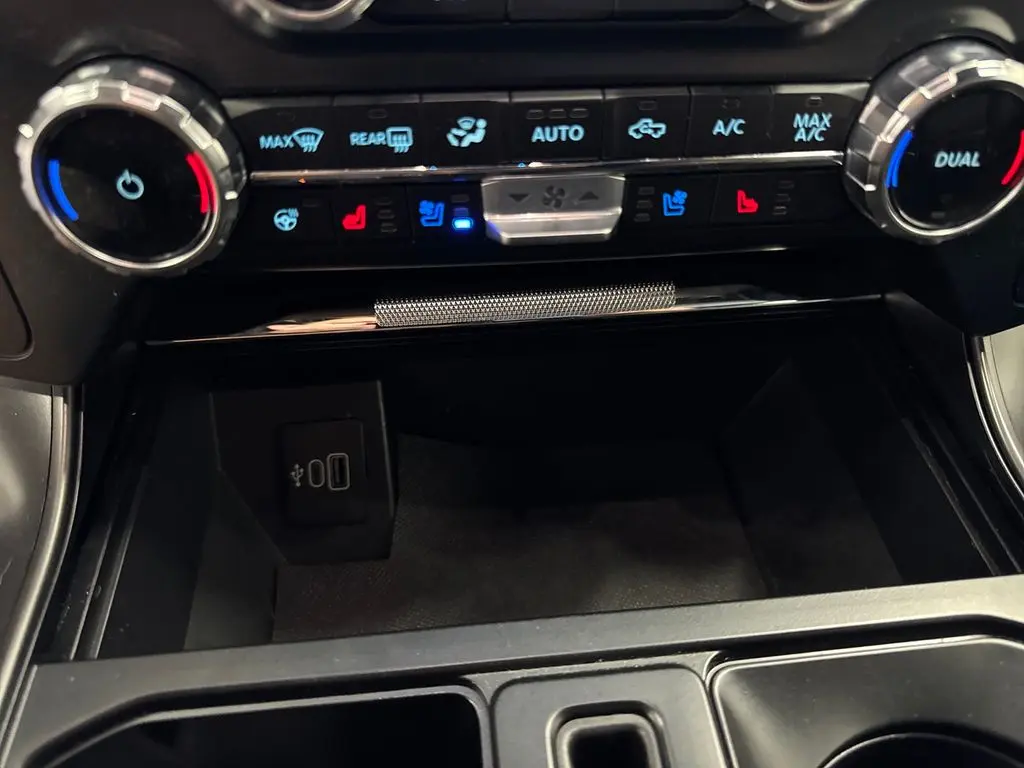 2025 Ford F-150 - $54,995
