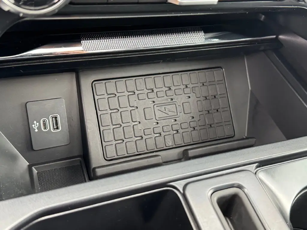 2025 Ford F-150 - $53,000