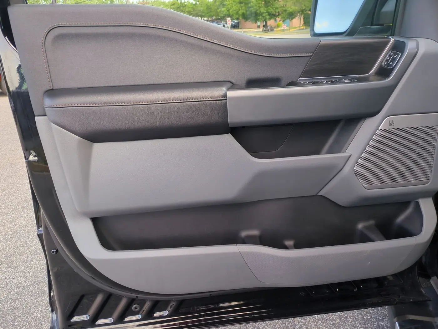 2025 Ford F-150 - $56,500