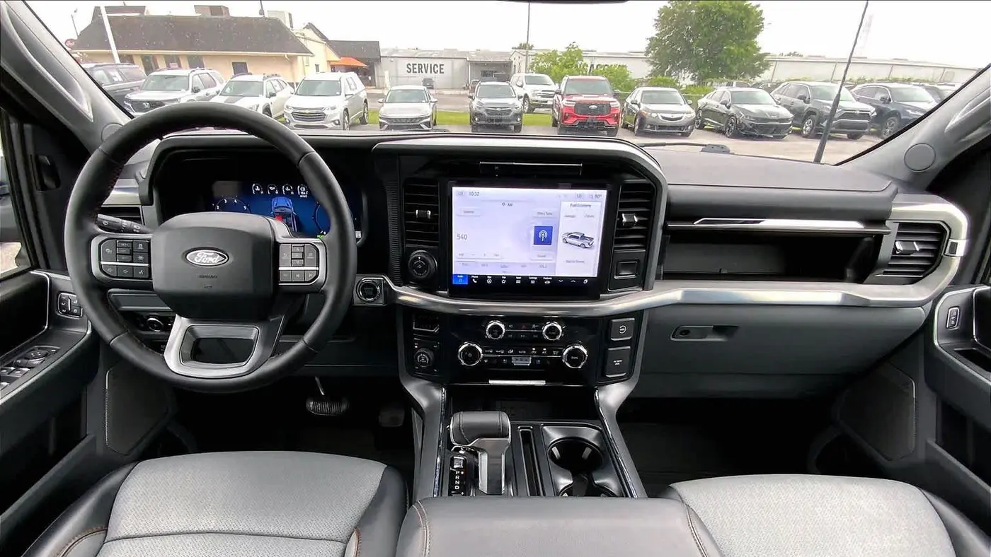2025 Ford F-150 Lariat