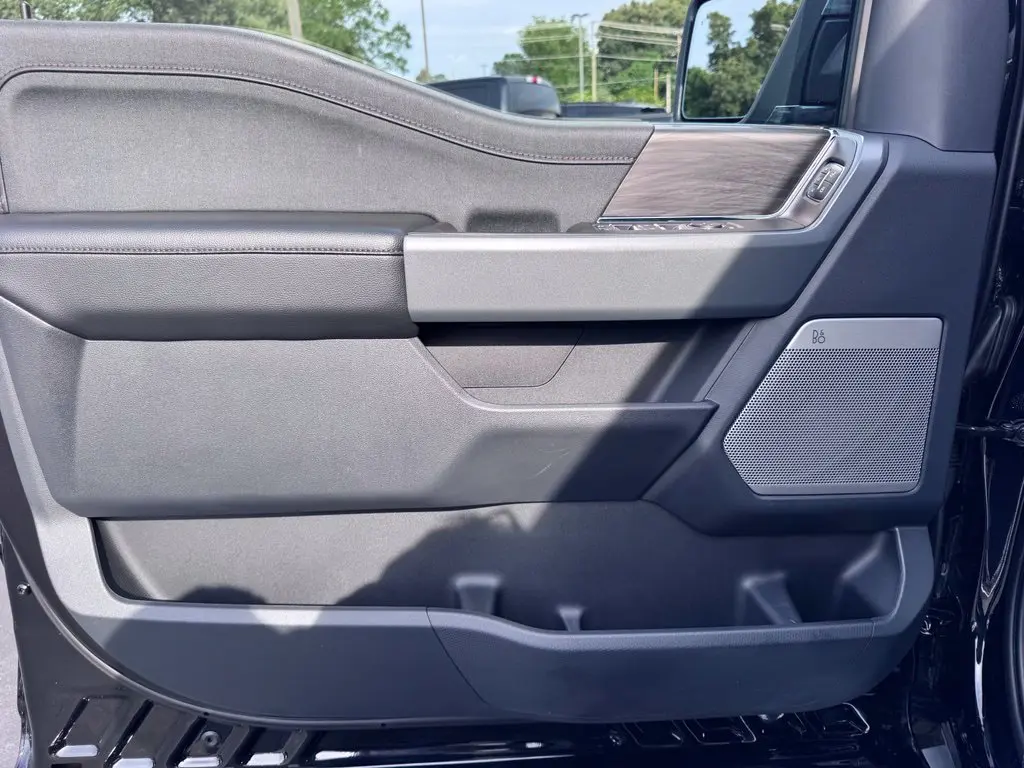 2025 Ford F-150 - $52,342