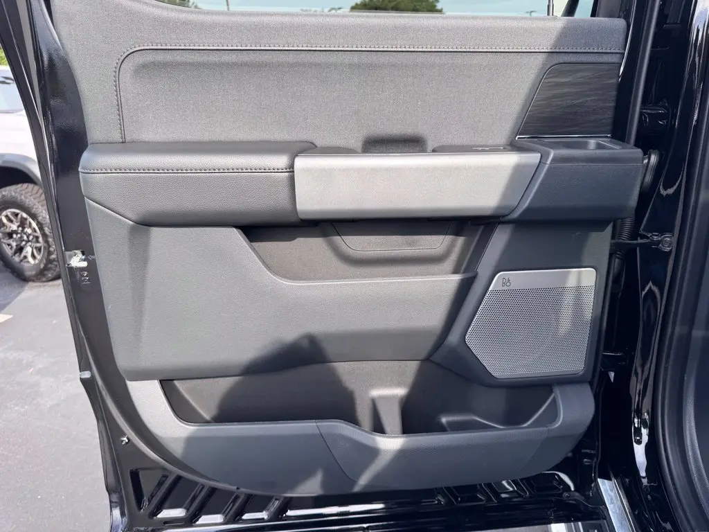 2025 Ford F-150 - $52,342