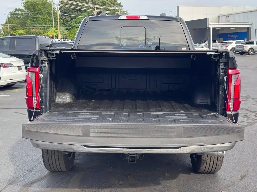 2025 Ford F-150 - $52,342