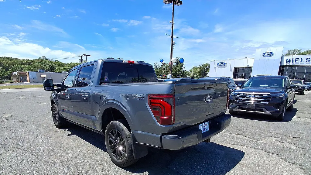 2024 Ford F-150 Platinum