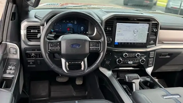 2025 Ford F-150 Platinum