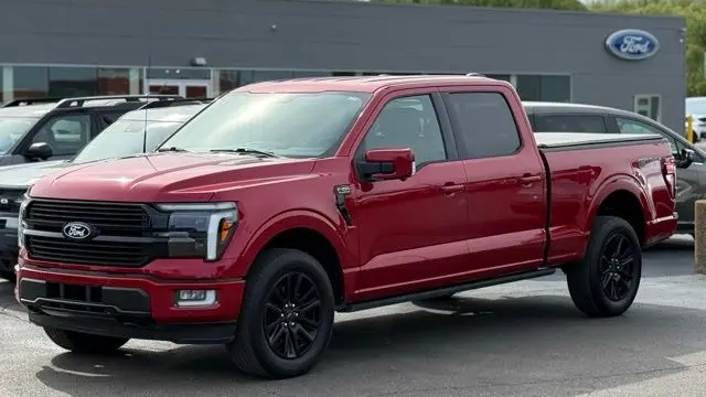 2025 Ford F-150 Platinum