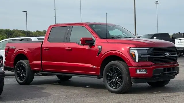 2025 Ford F-150 Platinum