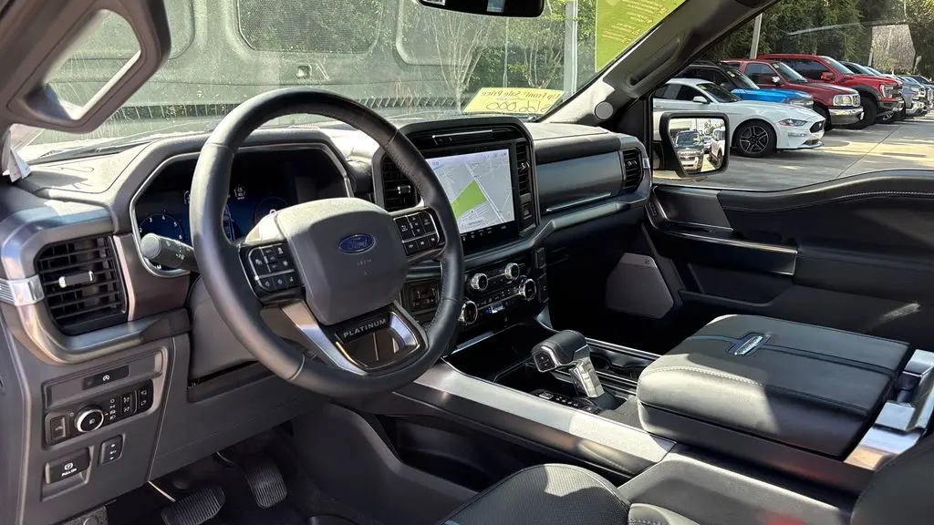 2025 Ford F-150 Platinum